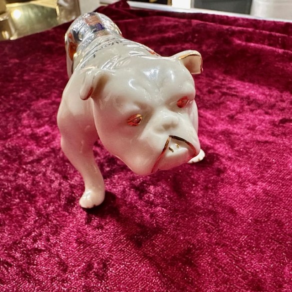 Bull Dog 4